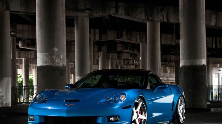 Chevrolet Corvette C6 ZR1 In Blue Front Pose